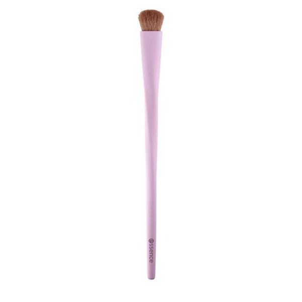 Essence eyeshadow brush 01 multiThrowing a little shade